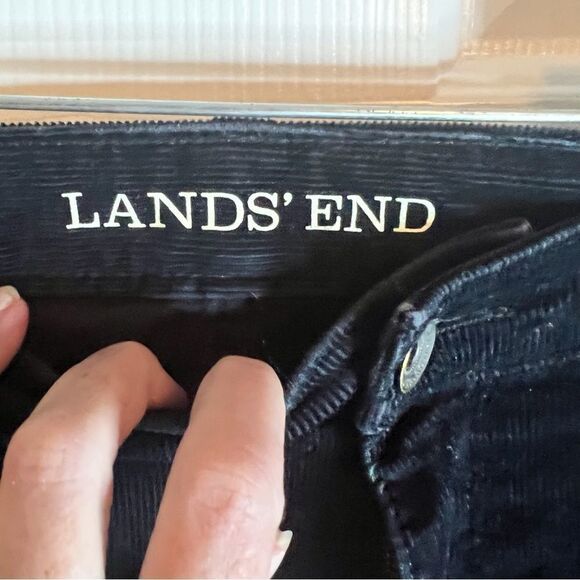 Lands End Mid Rise Boot Cut Corduroy Pant, Size 16.  Excellent Condition. - Picture 2 of 5